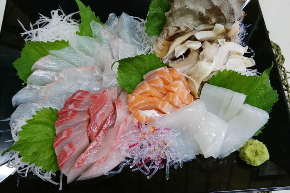 お刺身 皿盛り